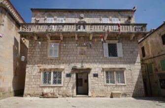 Дворец епископа на острове Корчула