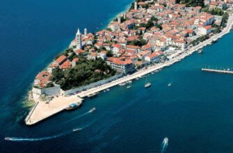 Дворец Крнота в городе Раб