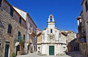 Церковь в Йелсе на острове Хвар