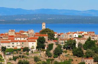 Часовая башня святого Антония на острове Црес