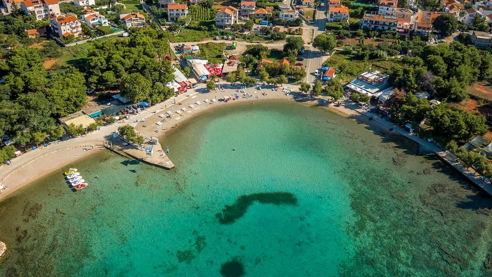Пляж Плава Плаза в Водице